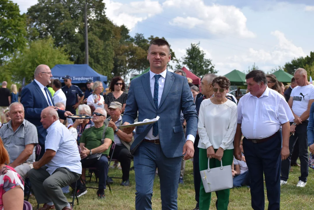 Dożynki gminy Stryków w Warszewicach