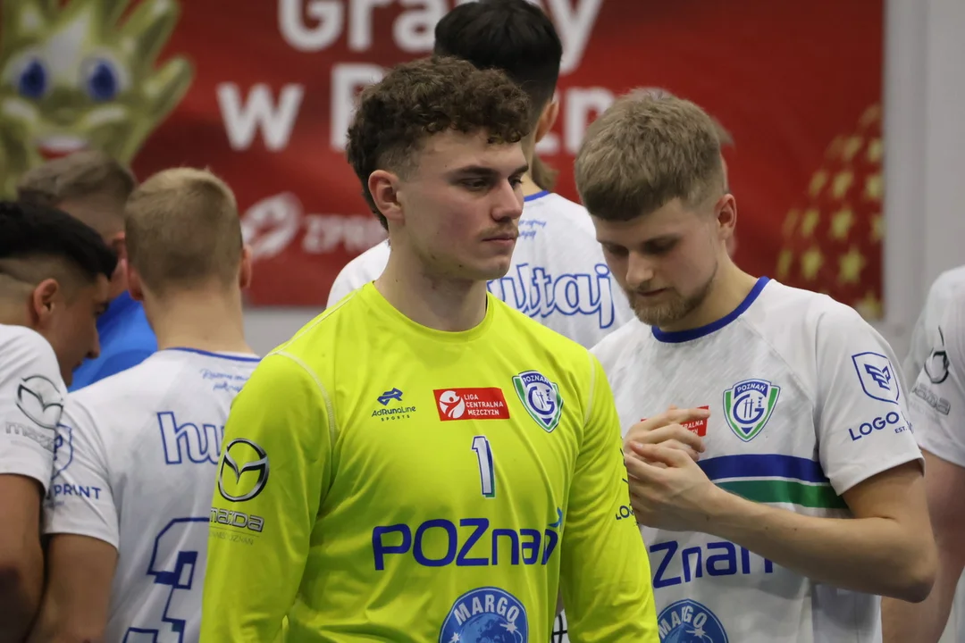 Poznańscy szyczpiorniści żegnają się z własną halą porażką