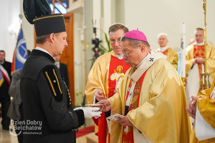 Barbórka w PGE GiEK. Relikwie świętej Barbary trafiły do Bełchatowa [FOTO] - Zdjęcie główne