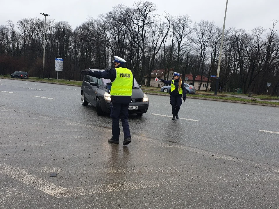 Akcja łódzkiej Drogówki i motocyklistów "Zmieścimy się wszyscy". Złapali Was przy al. Jana Pawła II?