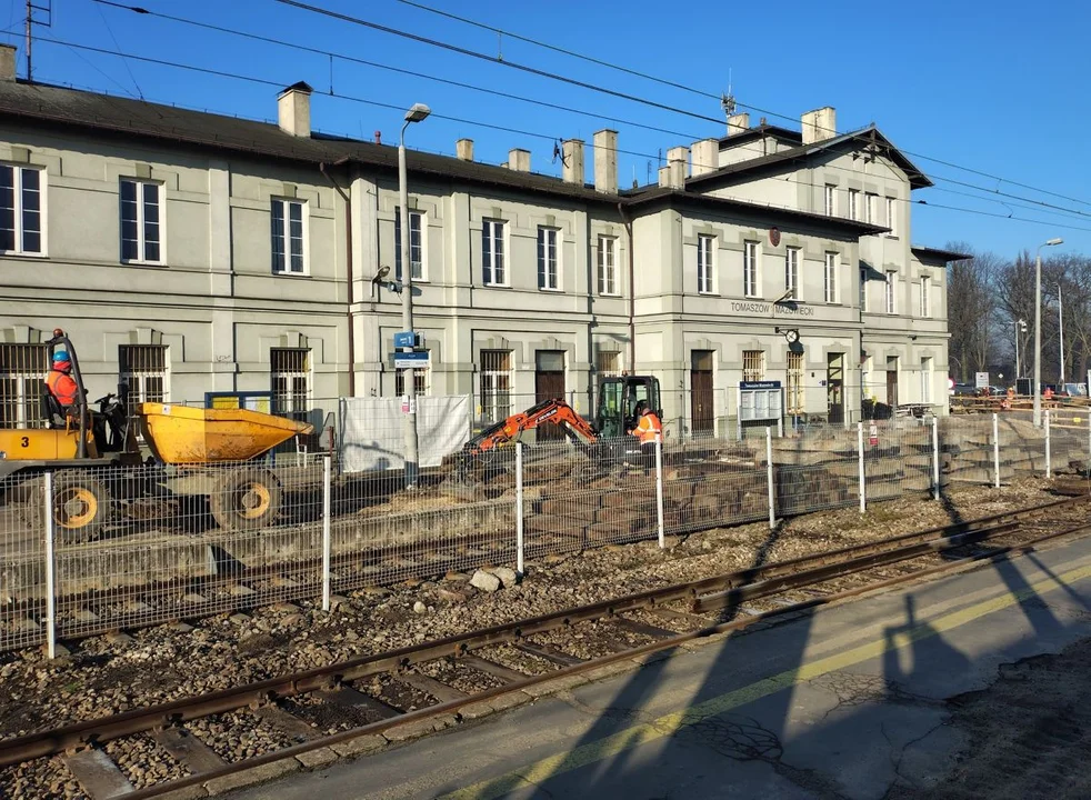 Rośnie nowe przejście podziemne na stacji Tomaszów Mazowiecki