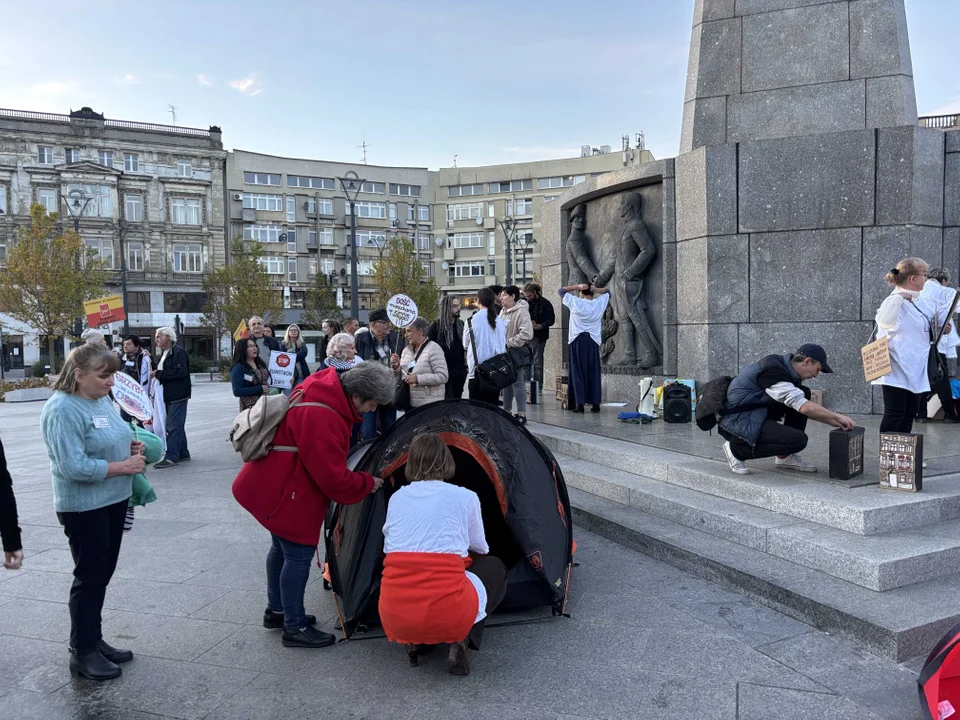 Manifestacja Łódzkiego Stowarzyszenia Lokatorów