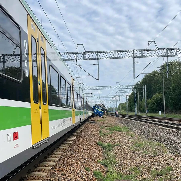 Zderzenie pociągu pasażerskiego z pociągiem PKP Cargo