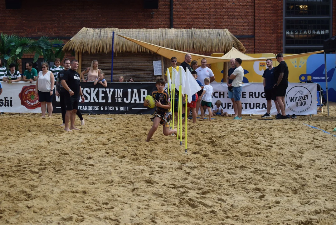 Beach Side Rugby w Manufakturze - atrakcje