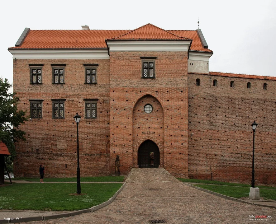 Zamek Królewski w Łęczycy jest jednym z najstarszych i najsłynniejszych zamków w województwie łódzkim