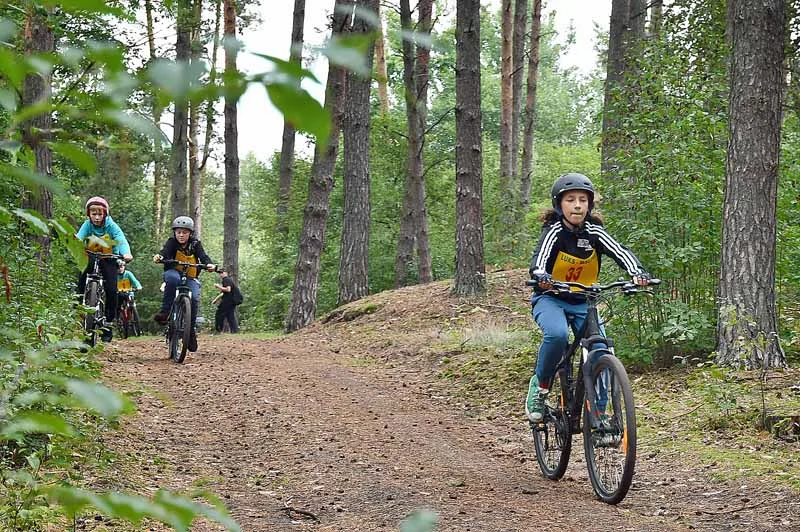 Młodzieżowe Mistrzostwa Powiatu Łęczyckiego w Wyścigach Rowerowych w Witowie