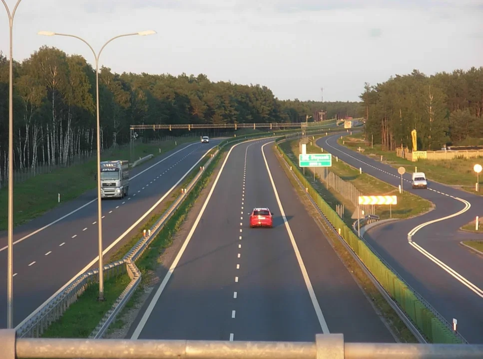 Budowa drogi S10 coraz bliżej? GDDKiA chce omówić z mieszkańcami warianty - Zdjęcie główne