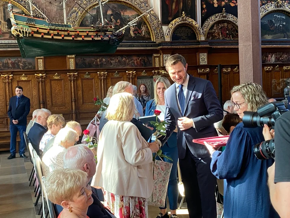 Trzydzieści pięć par świętowało jubileusze małżeńskie w Dworze Artusa
