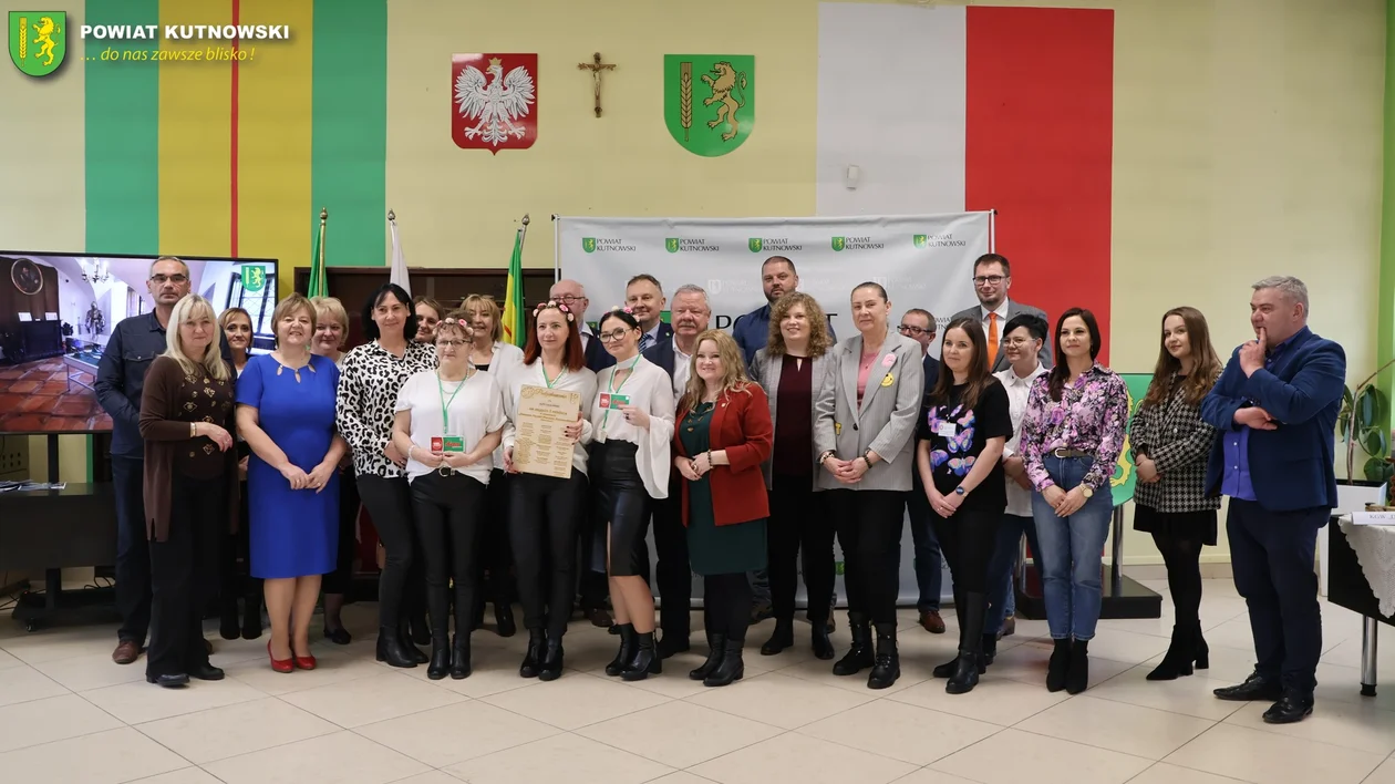 Wyłoniono najlepsze pączki w powiecie kutnowskim! Tradycja i smak zagościły w Starostwie - Zdjęcie główne