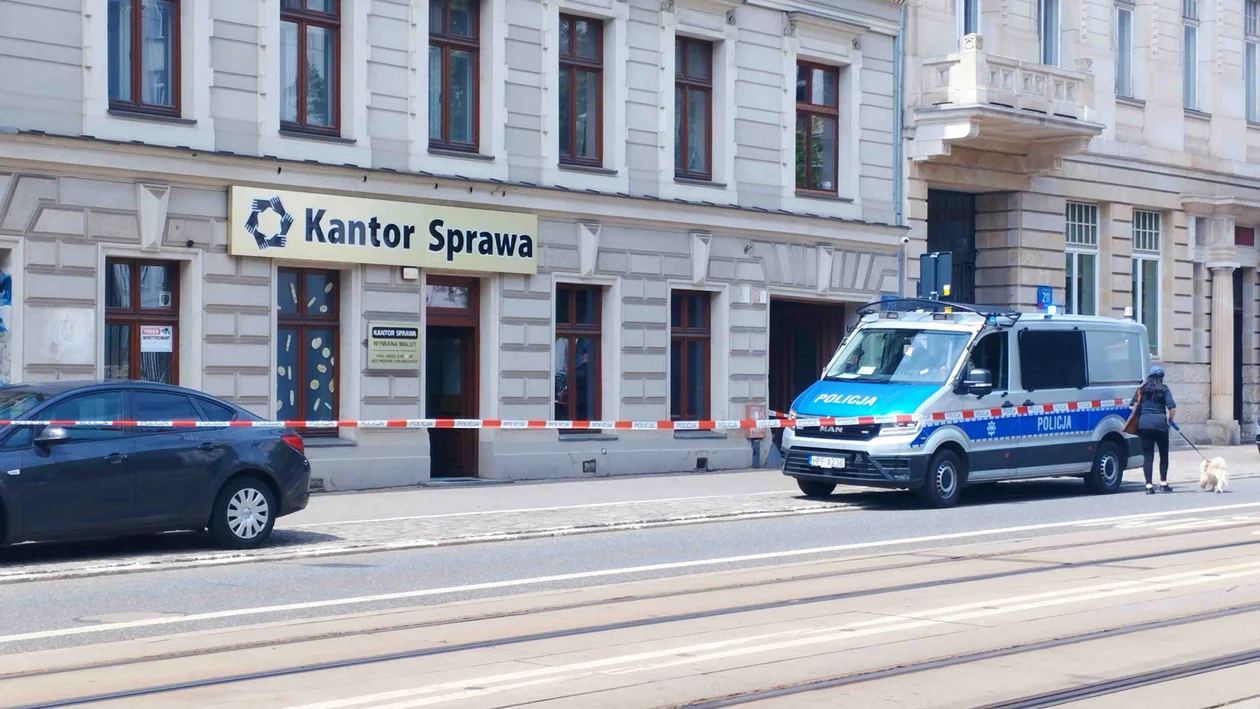 Napad na kantor przy Piotrkowskiej 19.06.2026