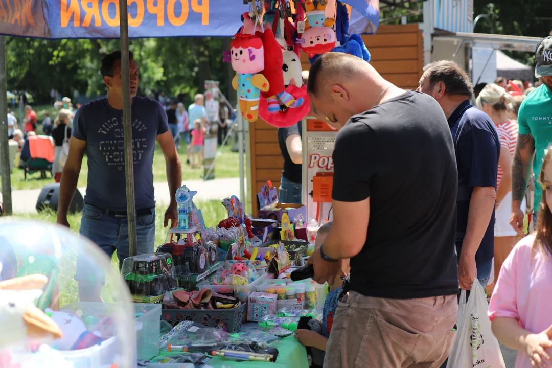 Piknik rodzinny z okazji dnia dziecka na Młynku w Łodzi