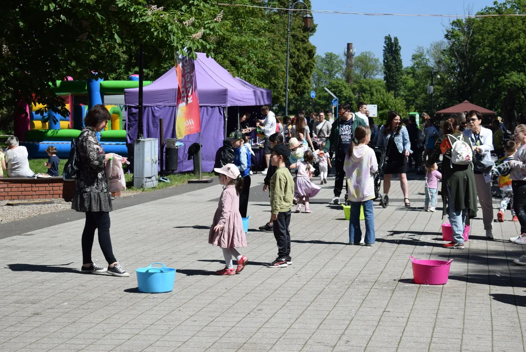 Festiwal baniek mydlanych i kolorów w Parku Miejskim w Zgierzu