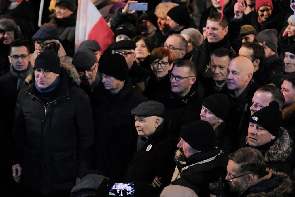 Łodzianie na Marszu Wolnych Polaków w Warszawie