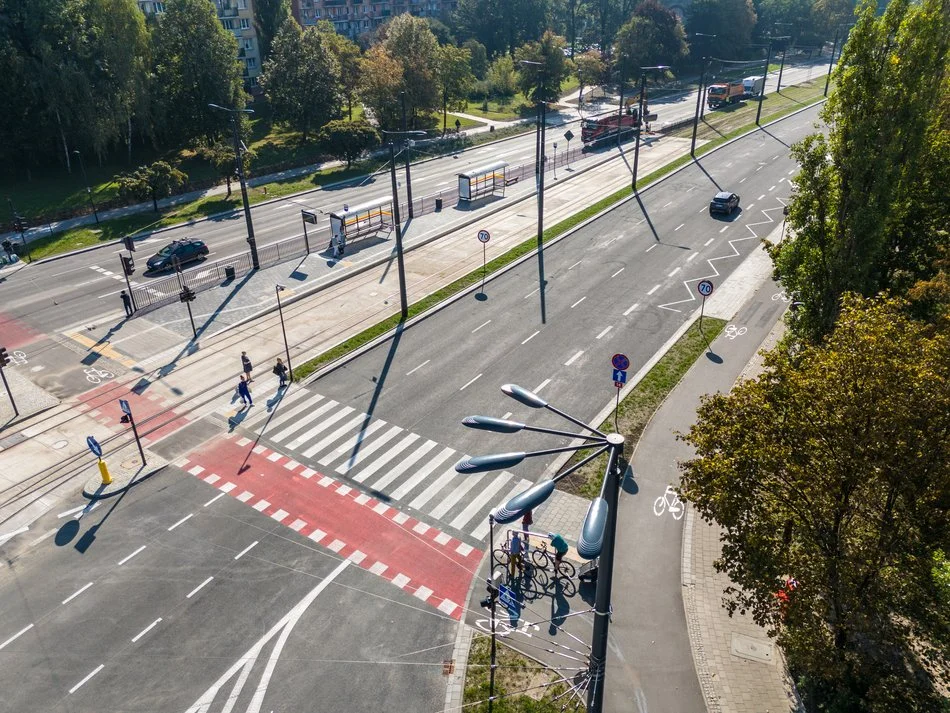 Koniec utrudnień na al. Śmigłego-Rydza od Przybyszewskiego do Dąbrowskiego