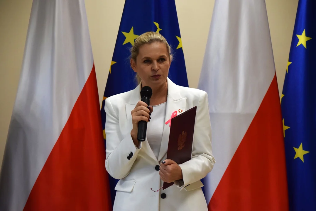 Minister Barbara Nowacka wręczyła nagrody nauczycielom