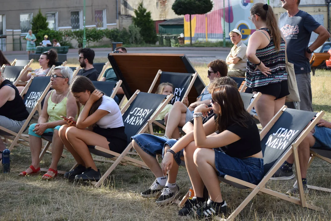 Drugi koncert w strefie relaksu przed Starym Młynem