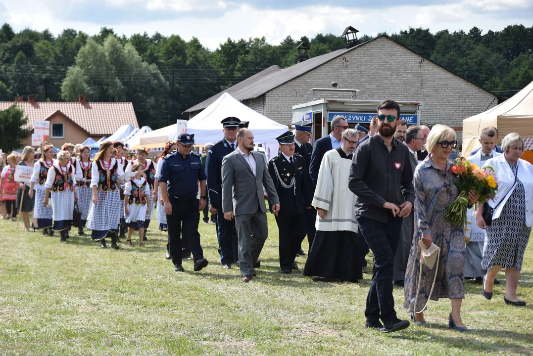 Dożynki gminy Stryków w Warszewicach