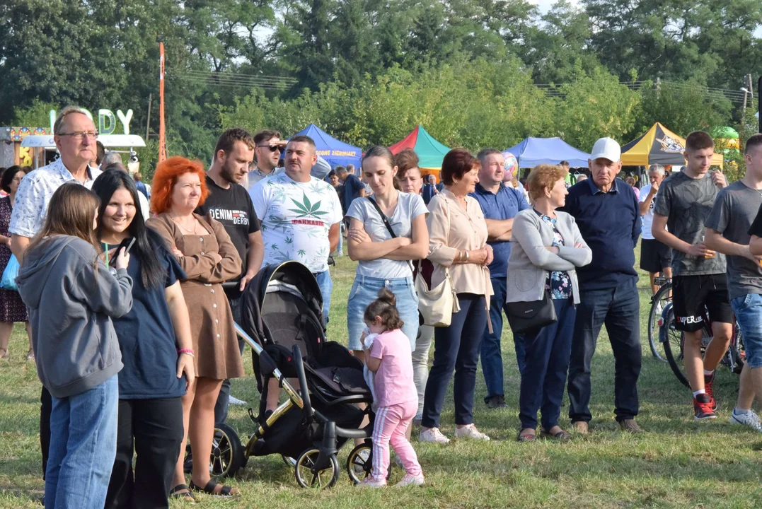 Dożynki gminy Stryków w Warszewicach