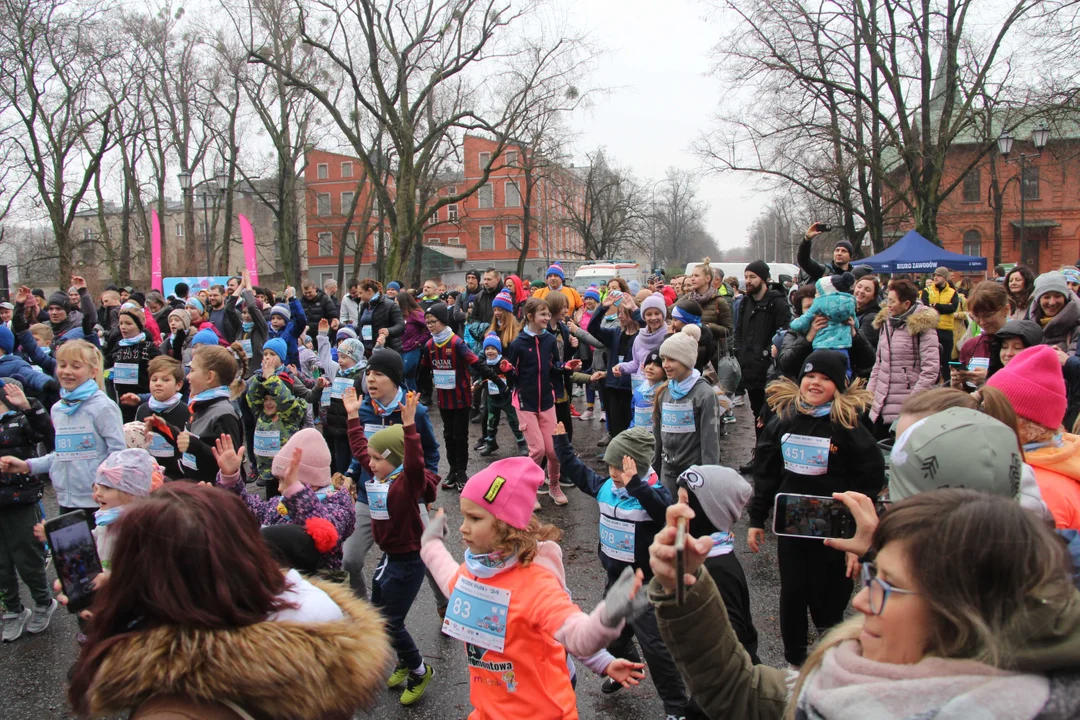 Pączek Run 2024 w parku Poniatowskiego w Łodzi