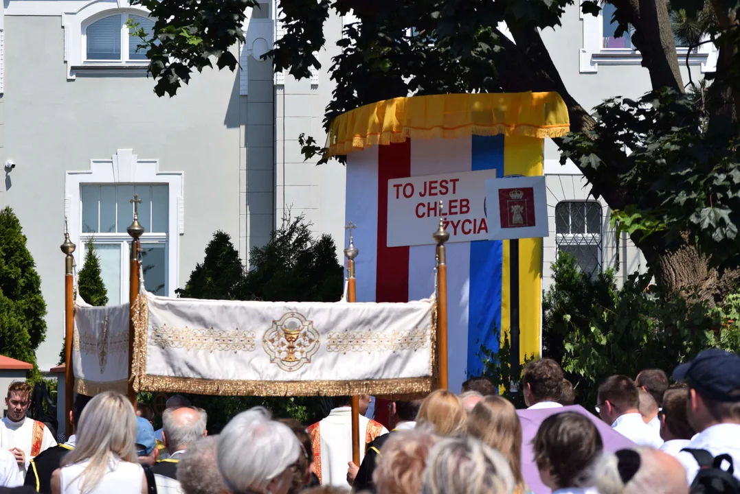 Procesje Bożego Ciała przeszły ulicami Łodzi