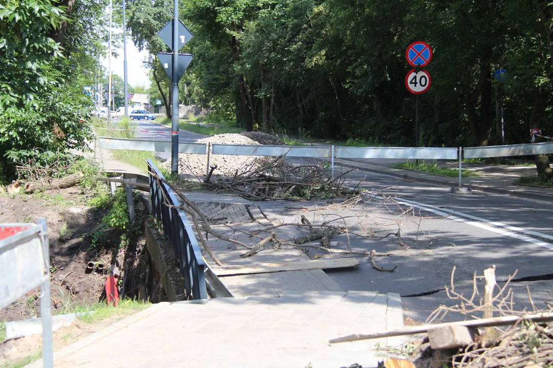 Co dalej z zawalonym mostem nad rzeką Bałutką?