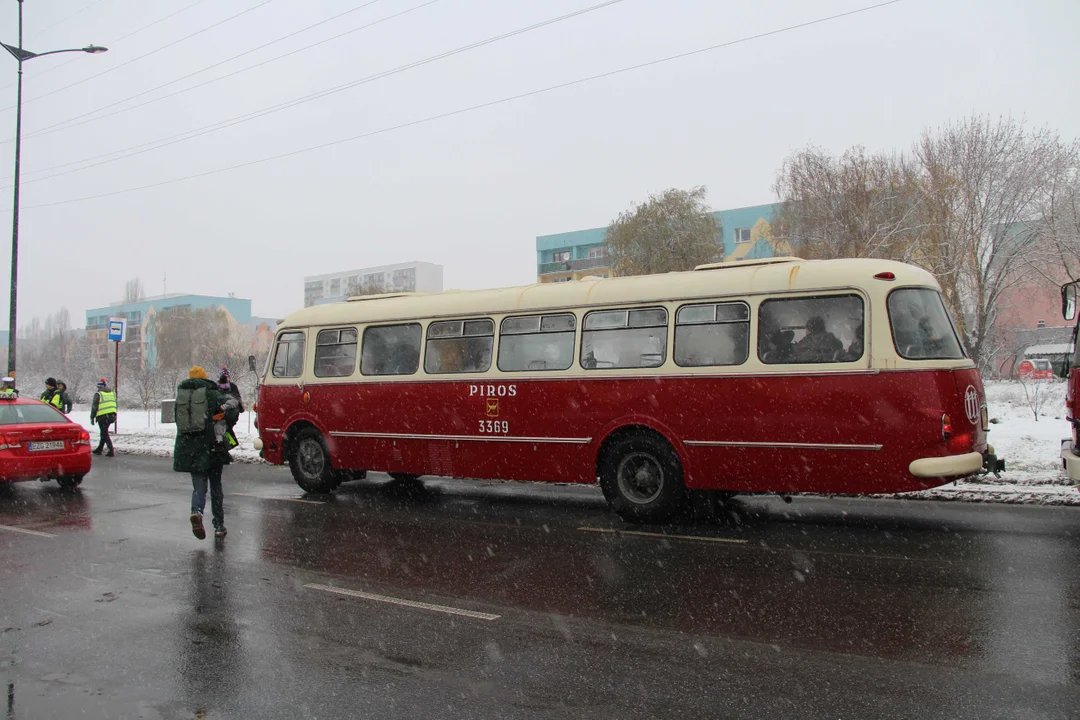 Wielka Parada Zabytkowych Tramwajów i Autobusów w Łodzi