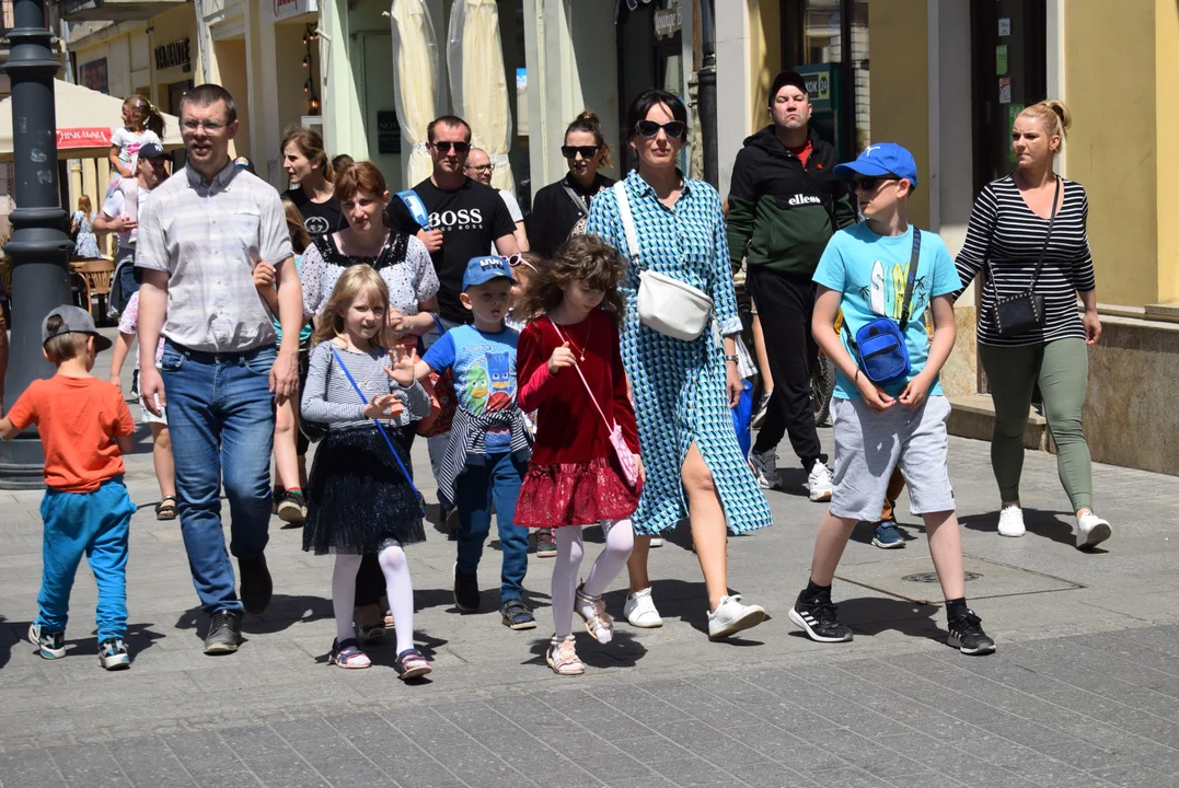 Miejski dzień dziecka w Łodzi. Dzieci przejęły Piotrkowską