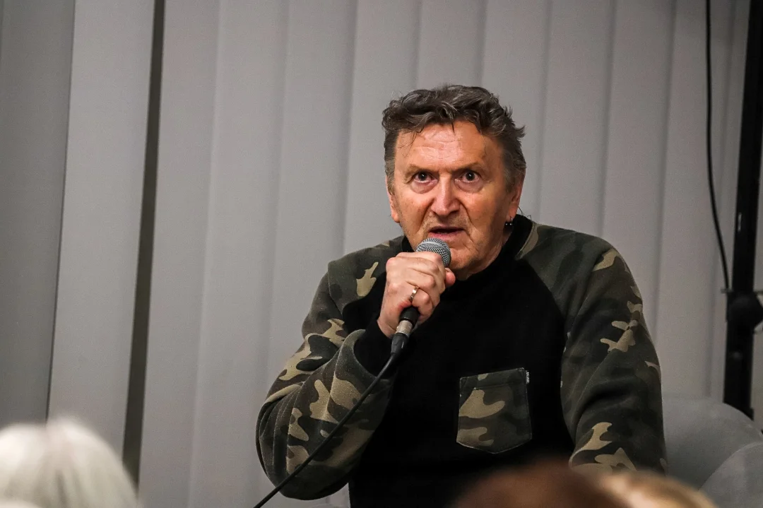 Spotkanie z Krzysztofem Majchrzakiem w Bibliotece przy Długiej