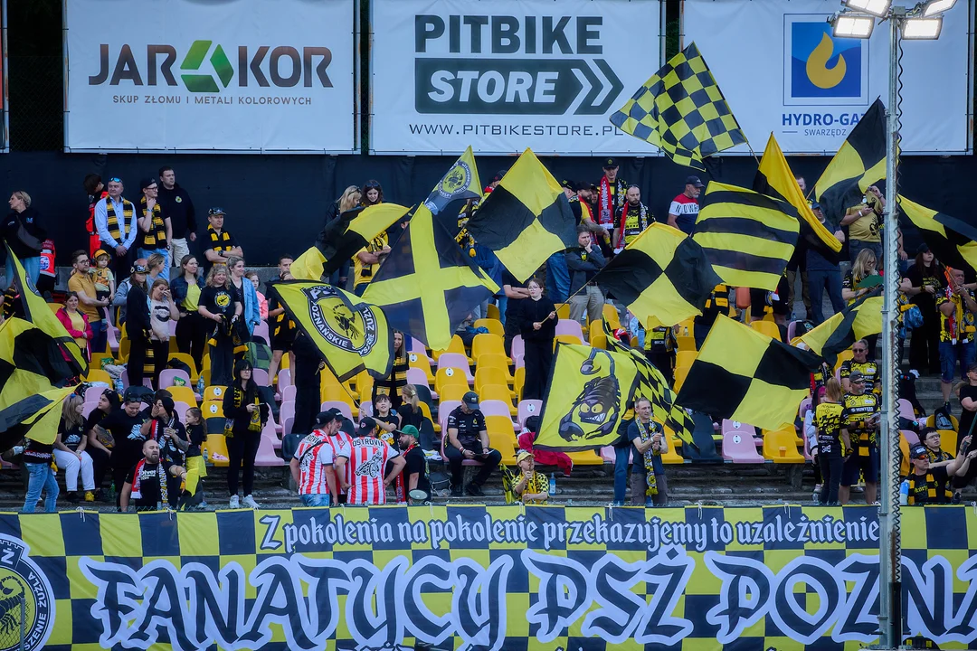 PSŻ Poznań wreszcie odnosi zwycięstwo po trzech przegranych meczach
