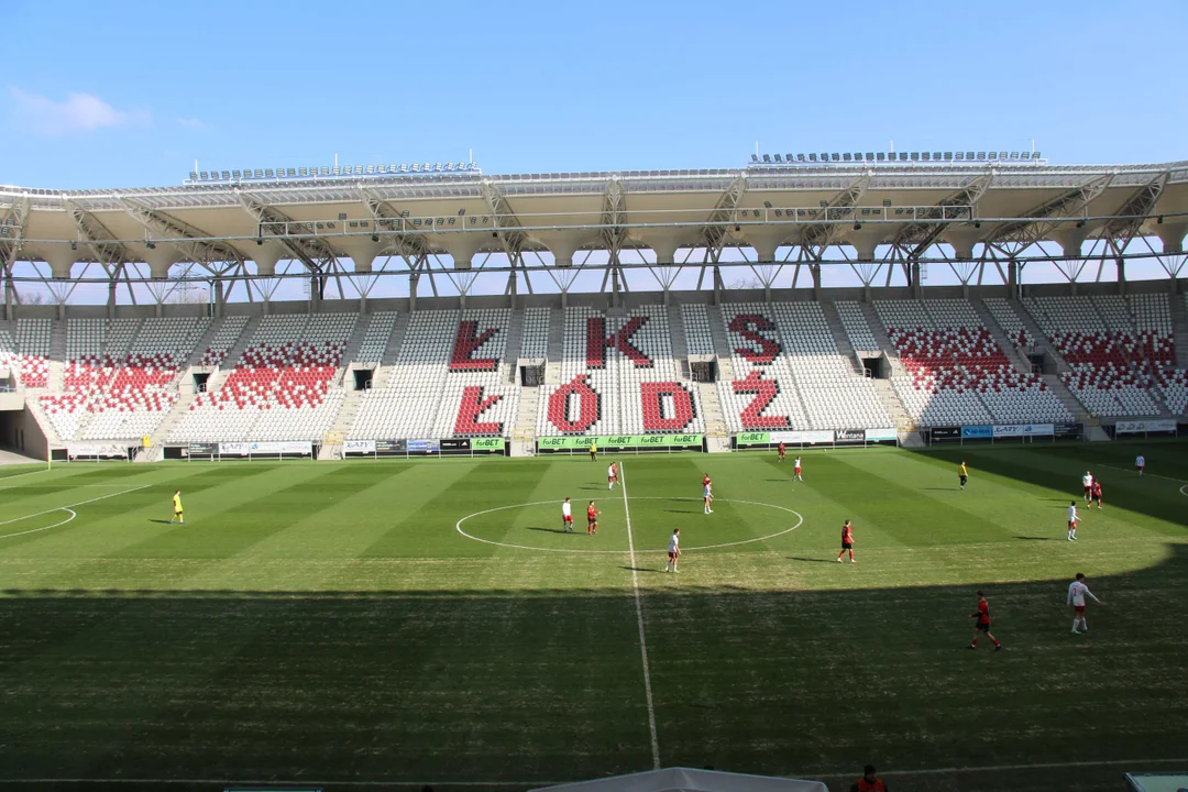 Ćwiczenia służb specjalnych na stadionie ŁKS-u