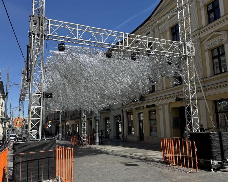 Przygotowania do Light Move Festival