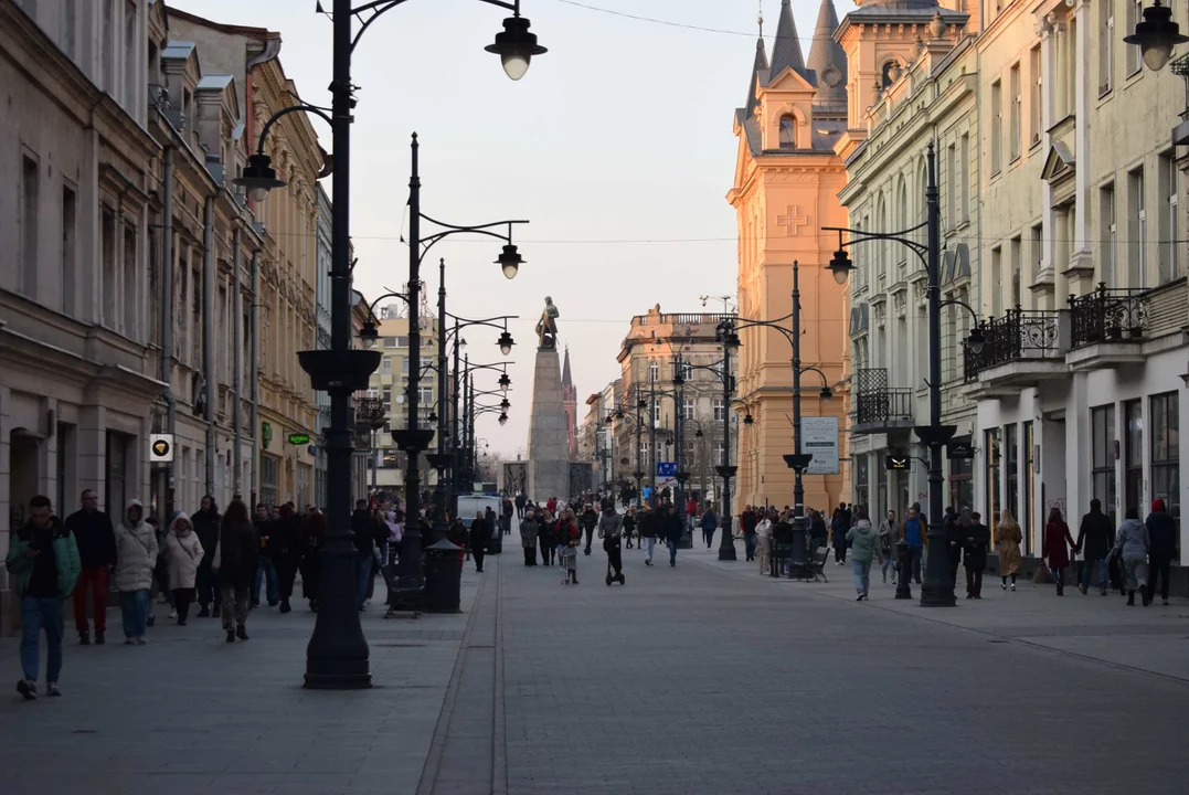 Plac Wolności w Łodzi po otwarciu