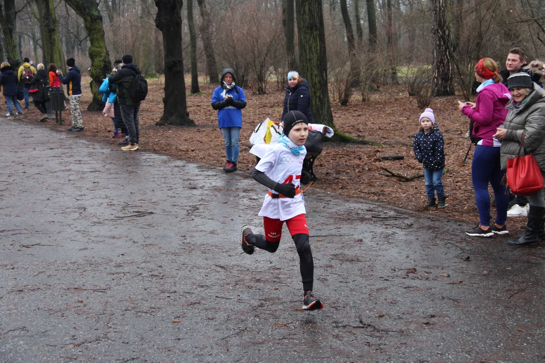 Pączek Run 2024 w parku Poniatowskiego w Łodzi