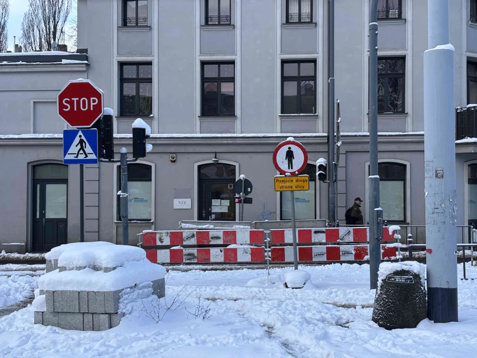 Kolejny etap remontu ulicy Sterlinga w Łodzi rozpoczęty