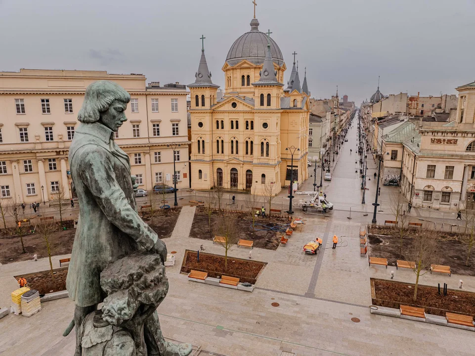 Koniec remontu placu Wolności w Łodzi