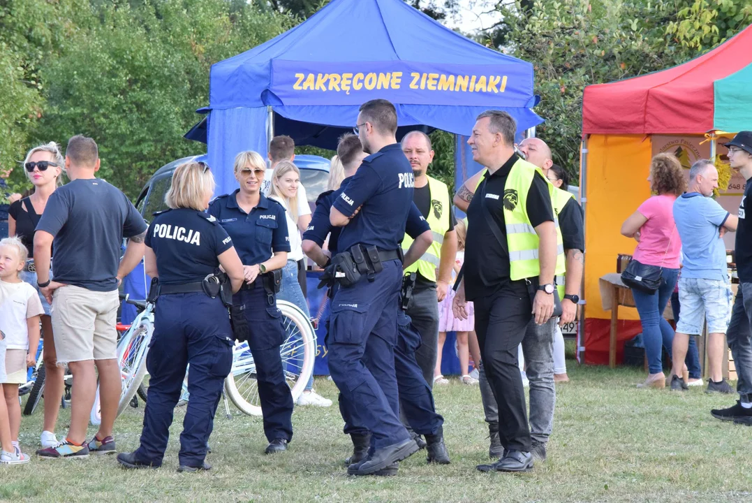 Dożynki gminy Stryków w Warszewicach