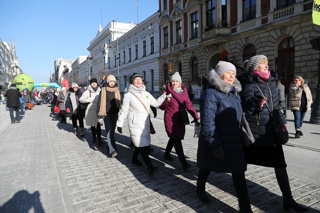 Polonez dla Łodzi. Maturzyści zatańczyli na Piotrkowskiej