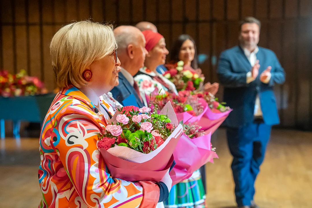 Uhonorowani za Zasługi i Kulturę