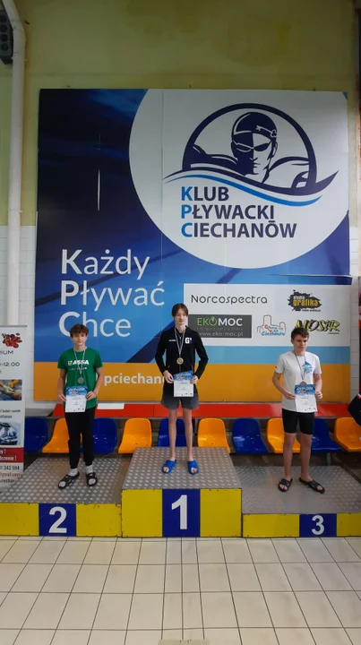 Nowy klub pływacki w Zgierzu łowi młode talenty