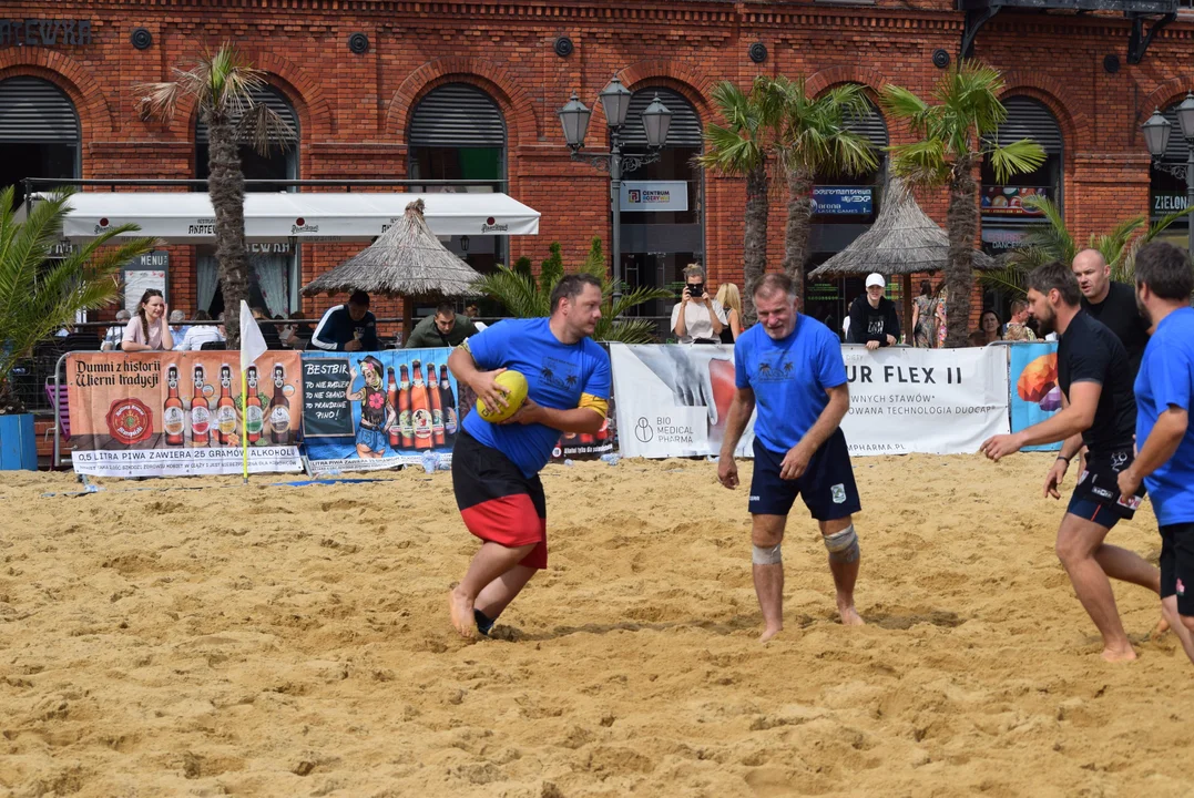 Beach Side Rugby w Manufakturze