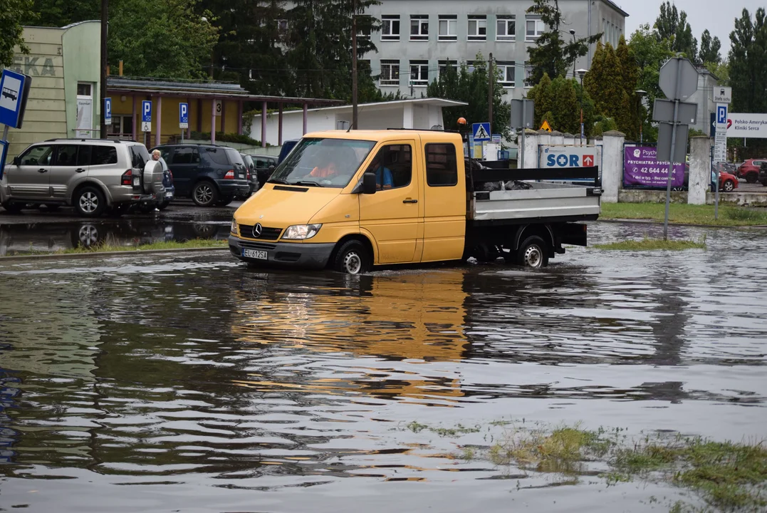 Zalane ulice w Zgierzu