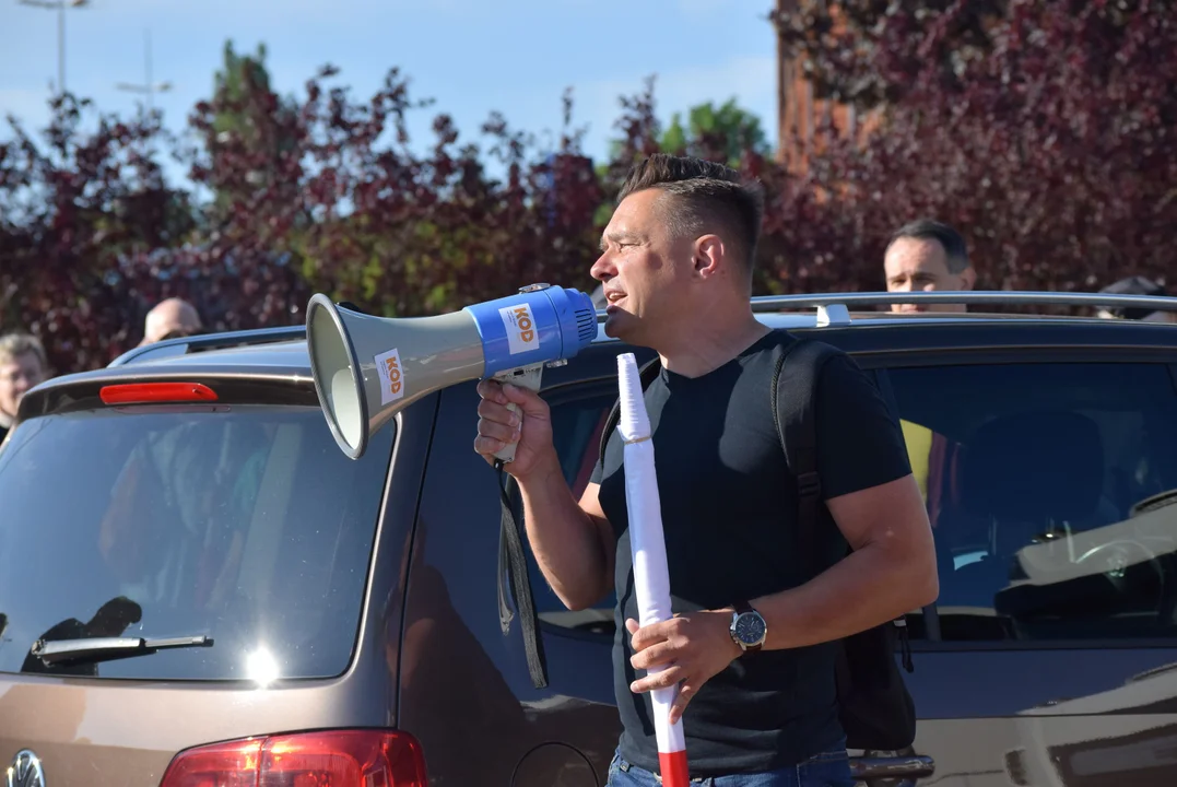 Łodzianie pojechali na marsz do Warszawy