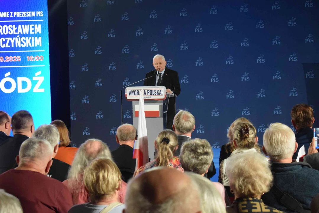 Jarosław Kaczyński w Łodzi. Przekręcił nazwisko posłanki, skrytykował byłego prezydenta [FOTO] - Zdjęcie główne