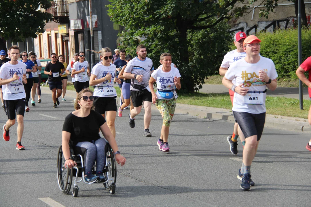 XI edycja biegu "Daj piątaka na dzieciaka"