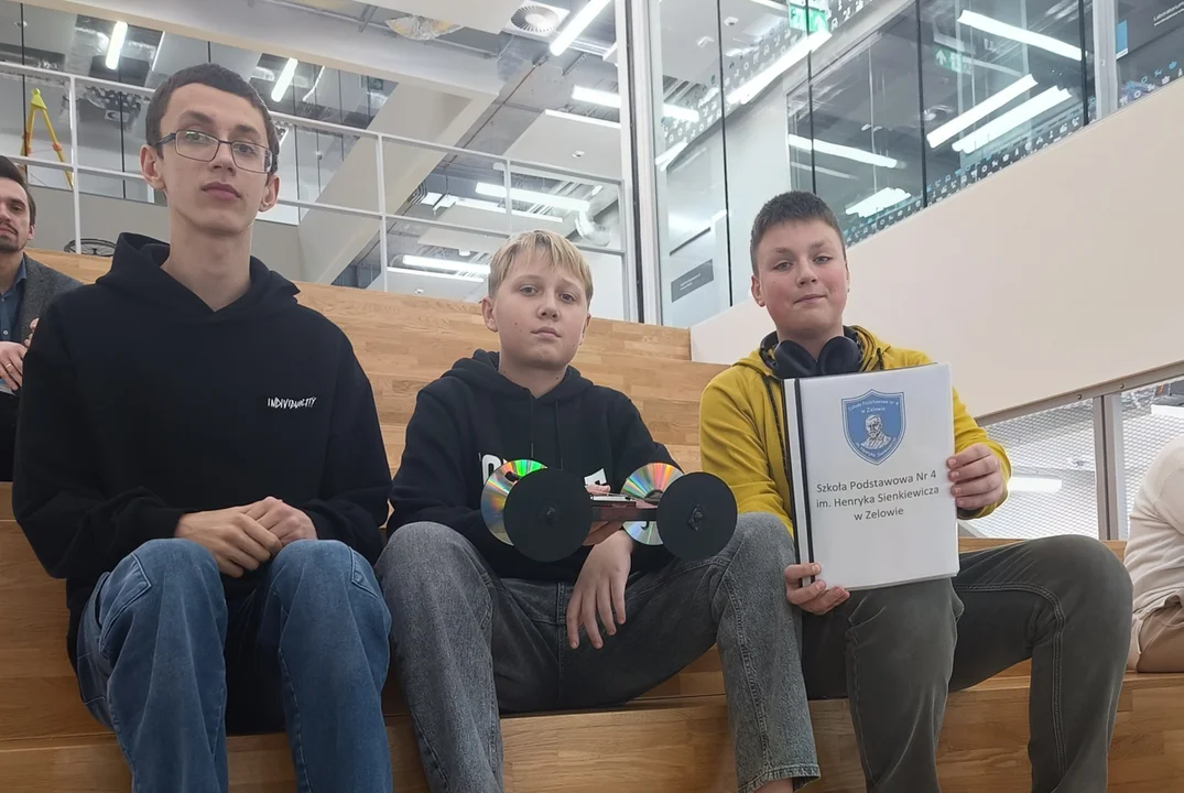 Uczniowie z Zelowa skonstruowali pojazd