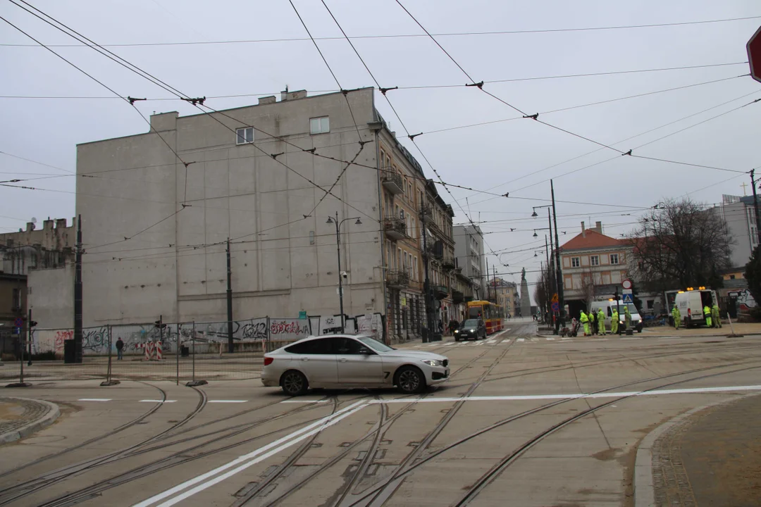 Tramwaje i autobusy MPK Łódź powróciły na Legionów