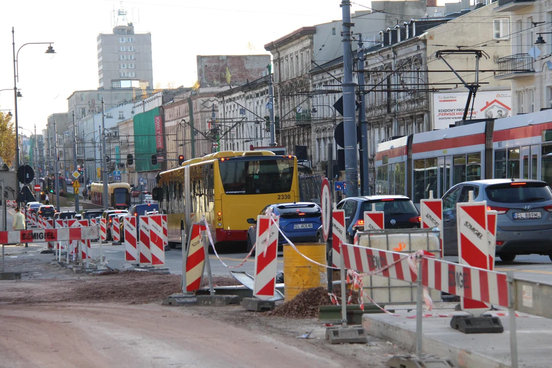 Utrudnienia dla kierowców na ulicy Zachodniej w Łodzi - 30.10.2023 r.