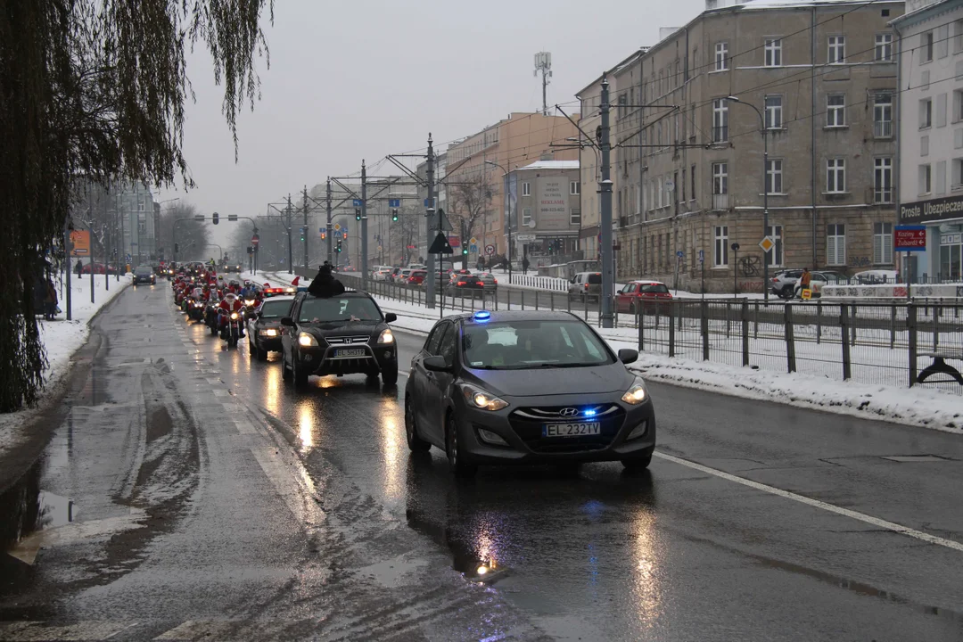 Parada MotoMikołajów w Manufakturze w Łodzi - 9.12.2023 r.