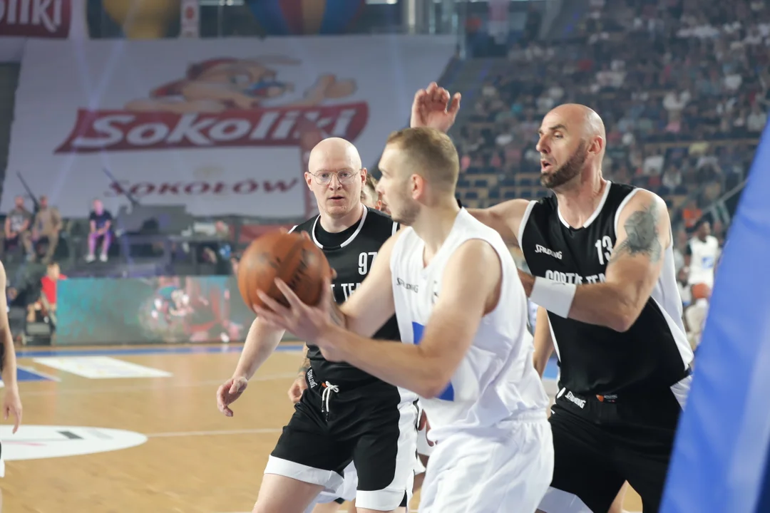 Mecz charytatywny: Gortat Team vs. Żołnierze NATO