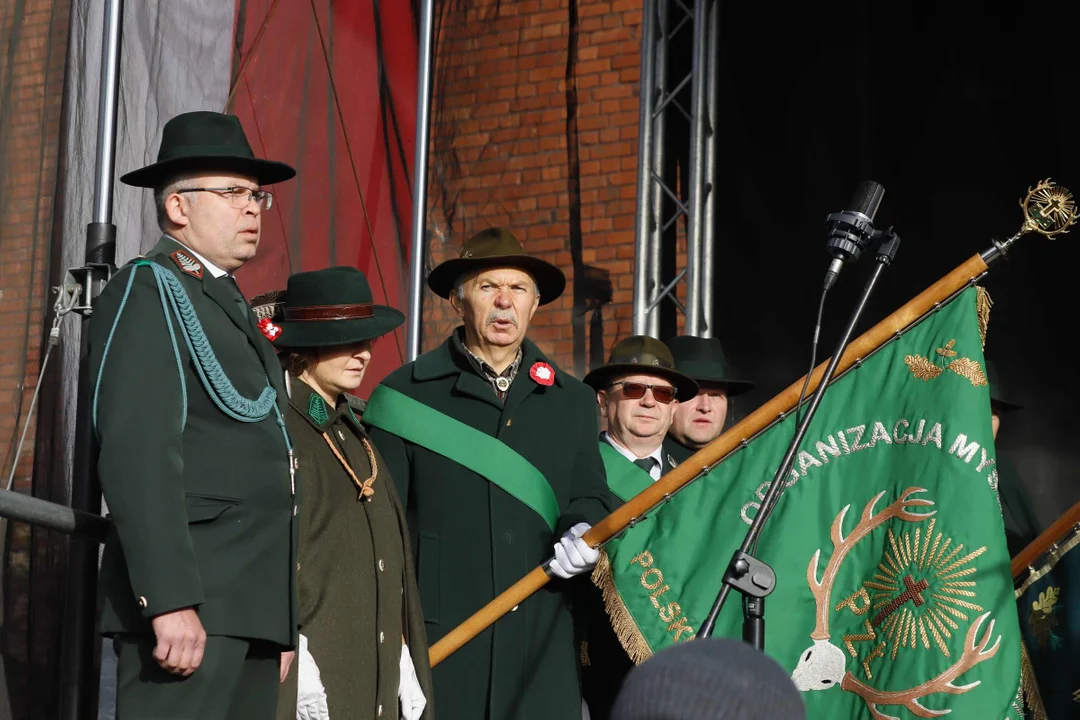 Święto Niepodległości przed Manufakturą